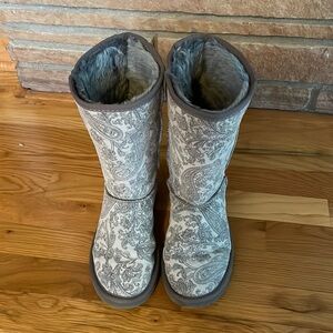 UGG Australia Boots Paisley